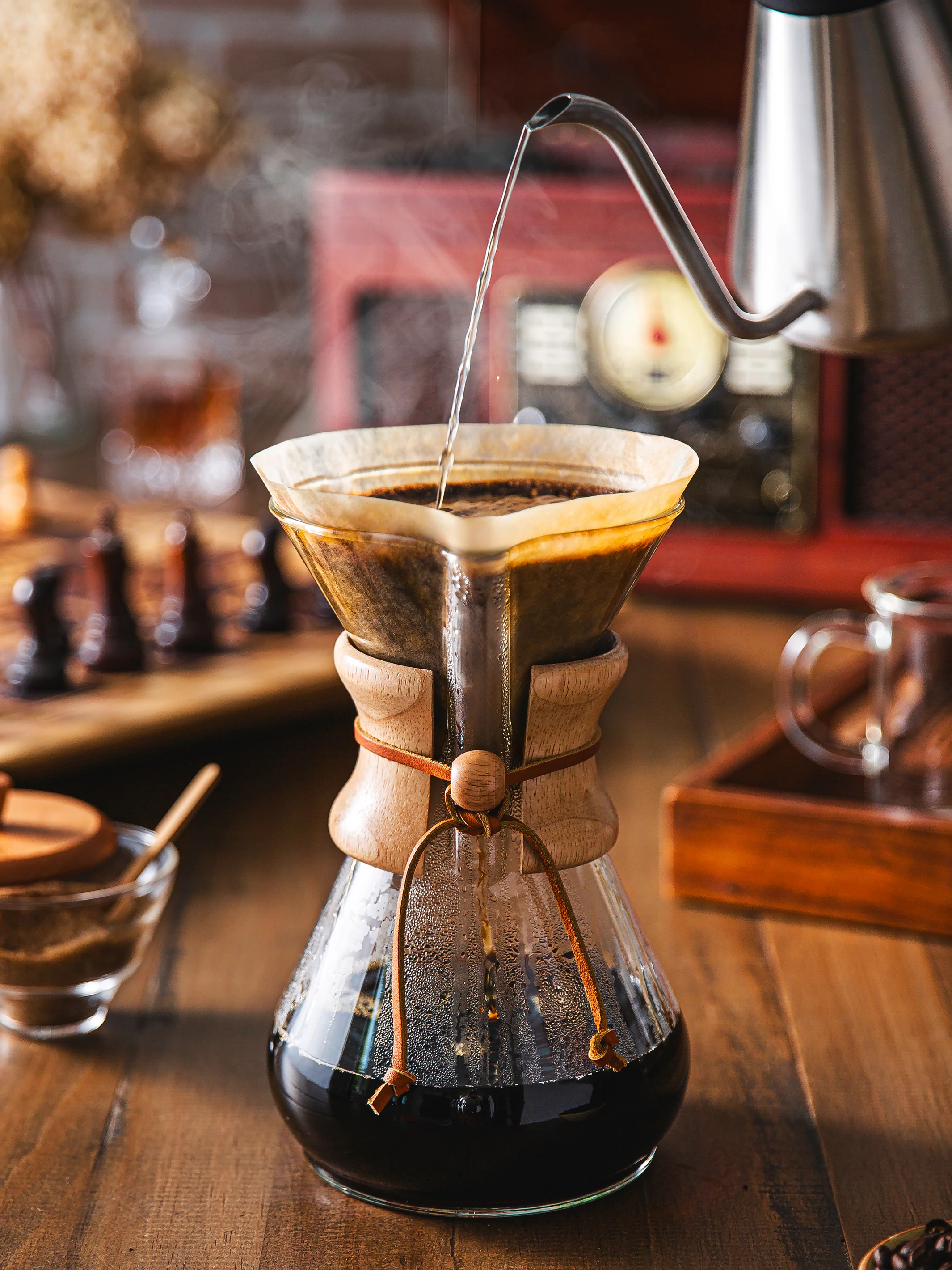 Chemex Classic Pour-Over Glass Coffeemaker
